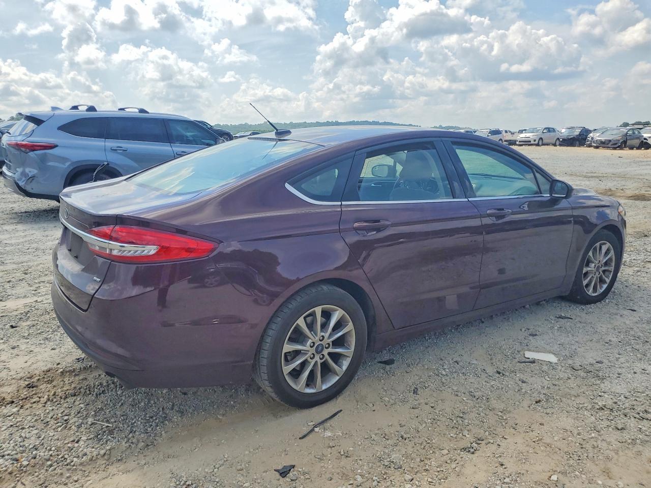 2017 Ford Fusion Se - zdjęcie 3