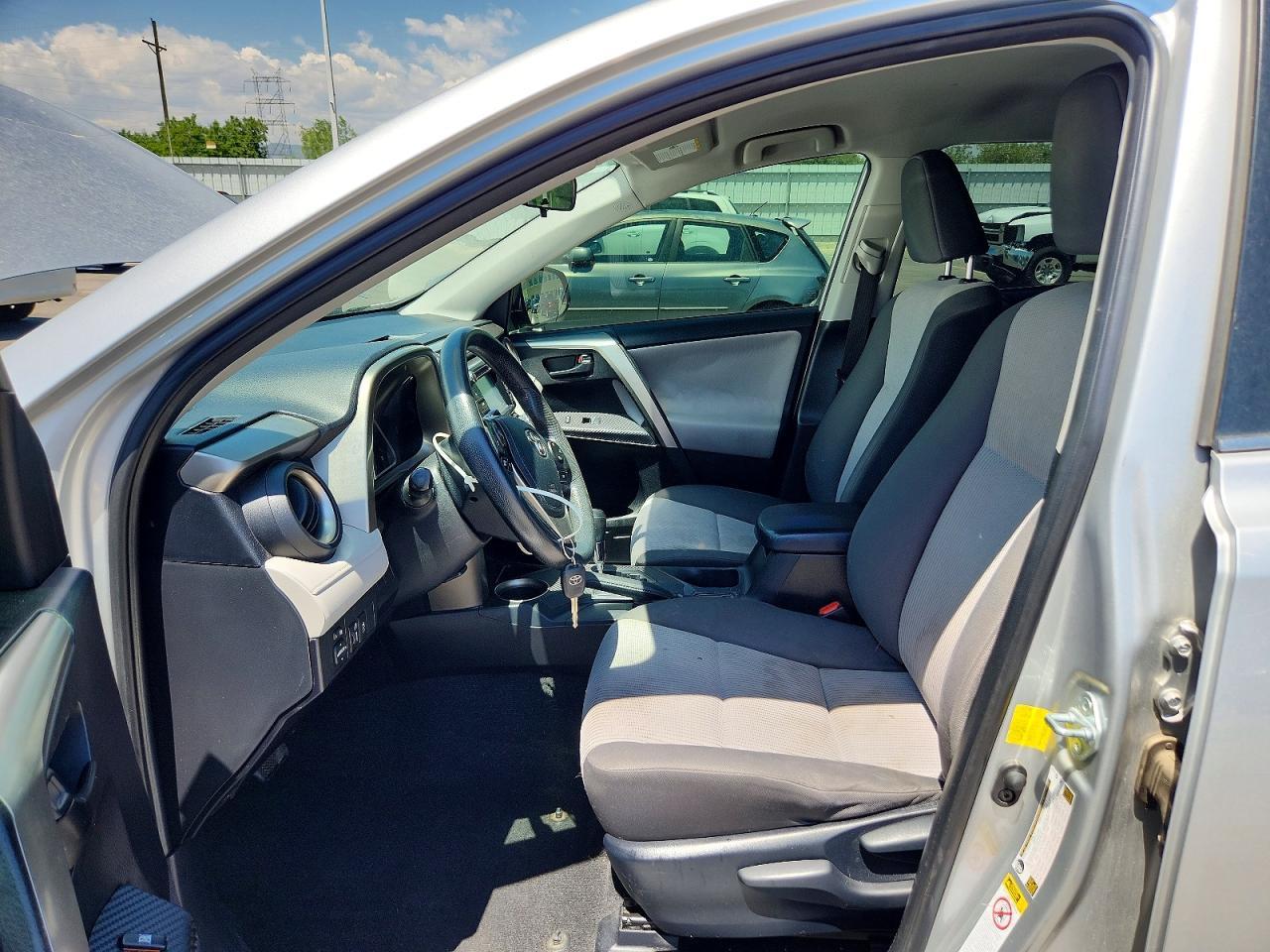 2014 Toyota Rav4 Le - zdjęcie 7