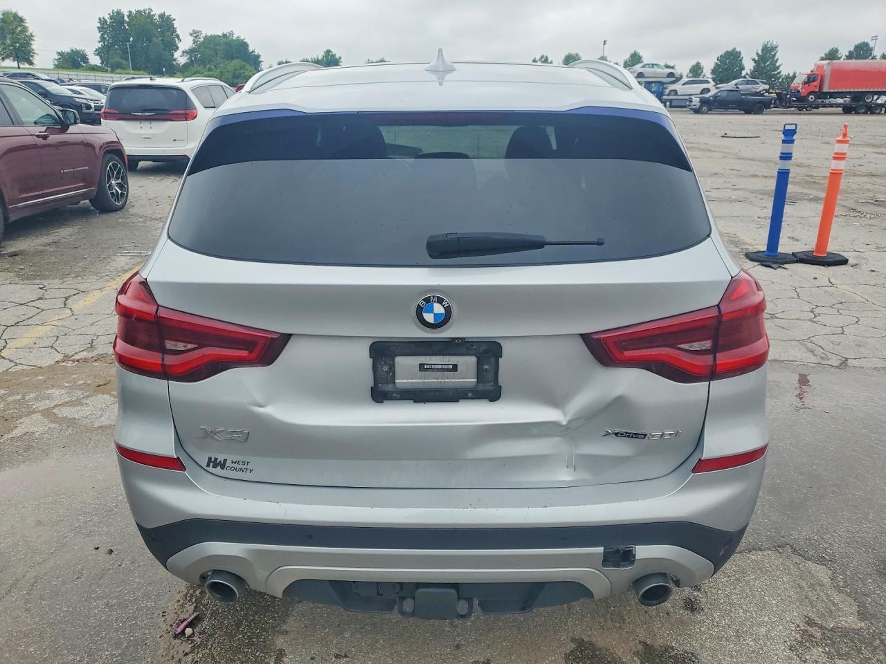 2020 BMW X3 xDrive30I - zdjęcie 6
