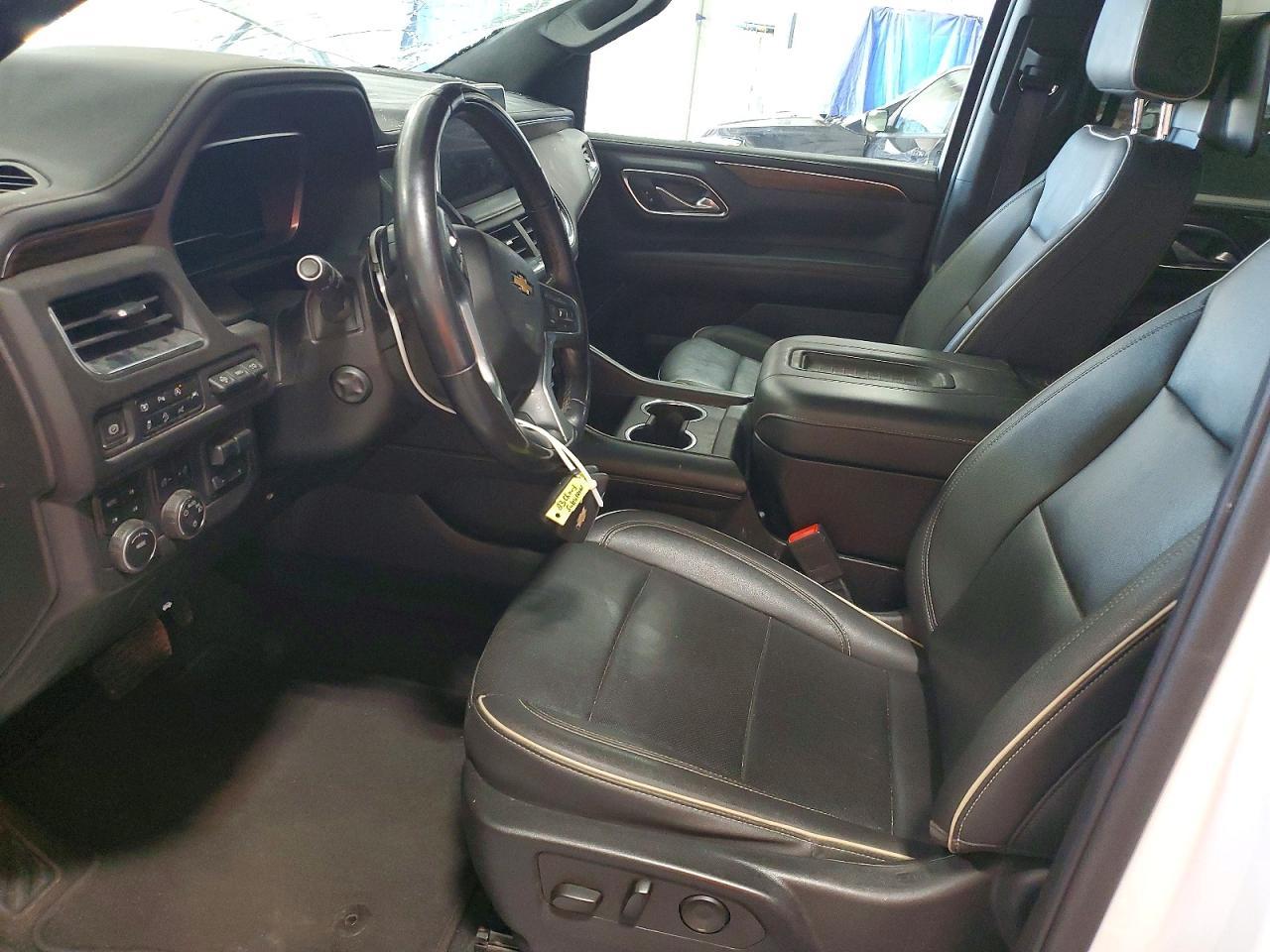 2023 Chevrolet Suburban K1500 Premier - zdjęcie 7
