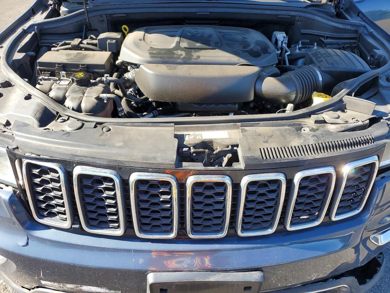 2020 Jeep Grand Cherokee Limited - zdjęcie 11