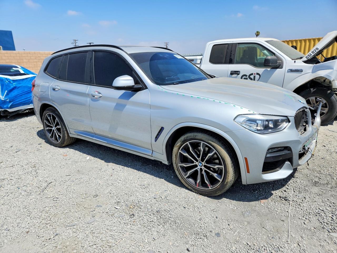 2021 BMW X3 xDrive30I - zdjęcie 4