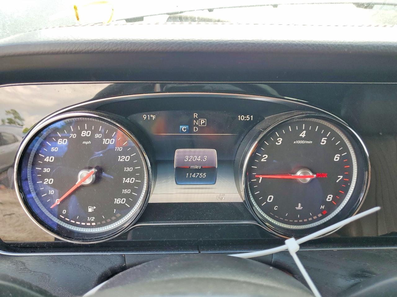 2018 Mercedes-Benz E 400 - zdjęcie 9