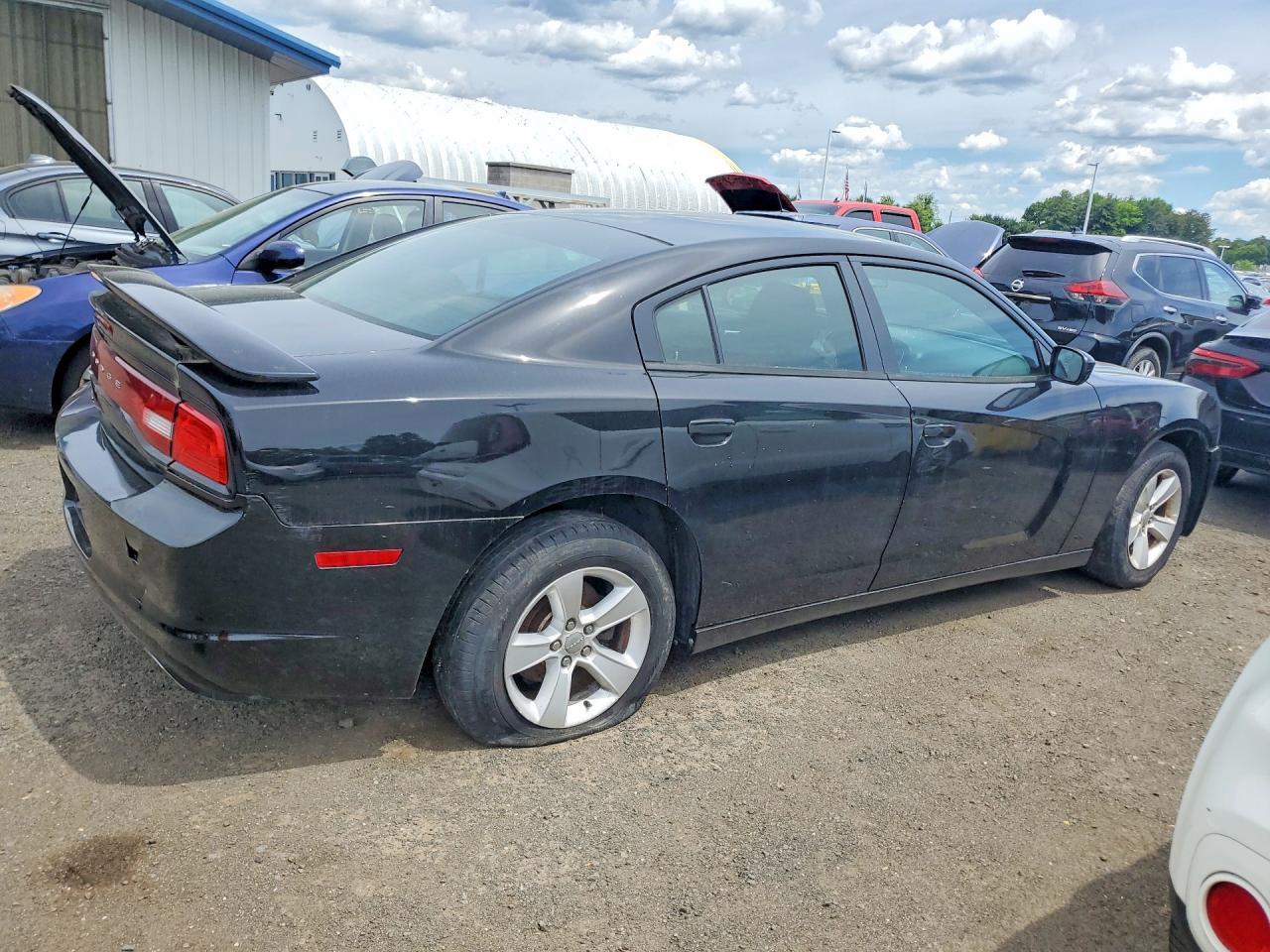 2014 Dodge Charger Se - zdjęcie 3