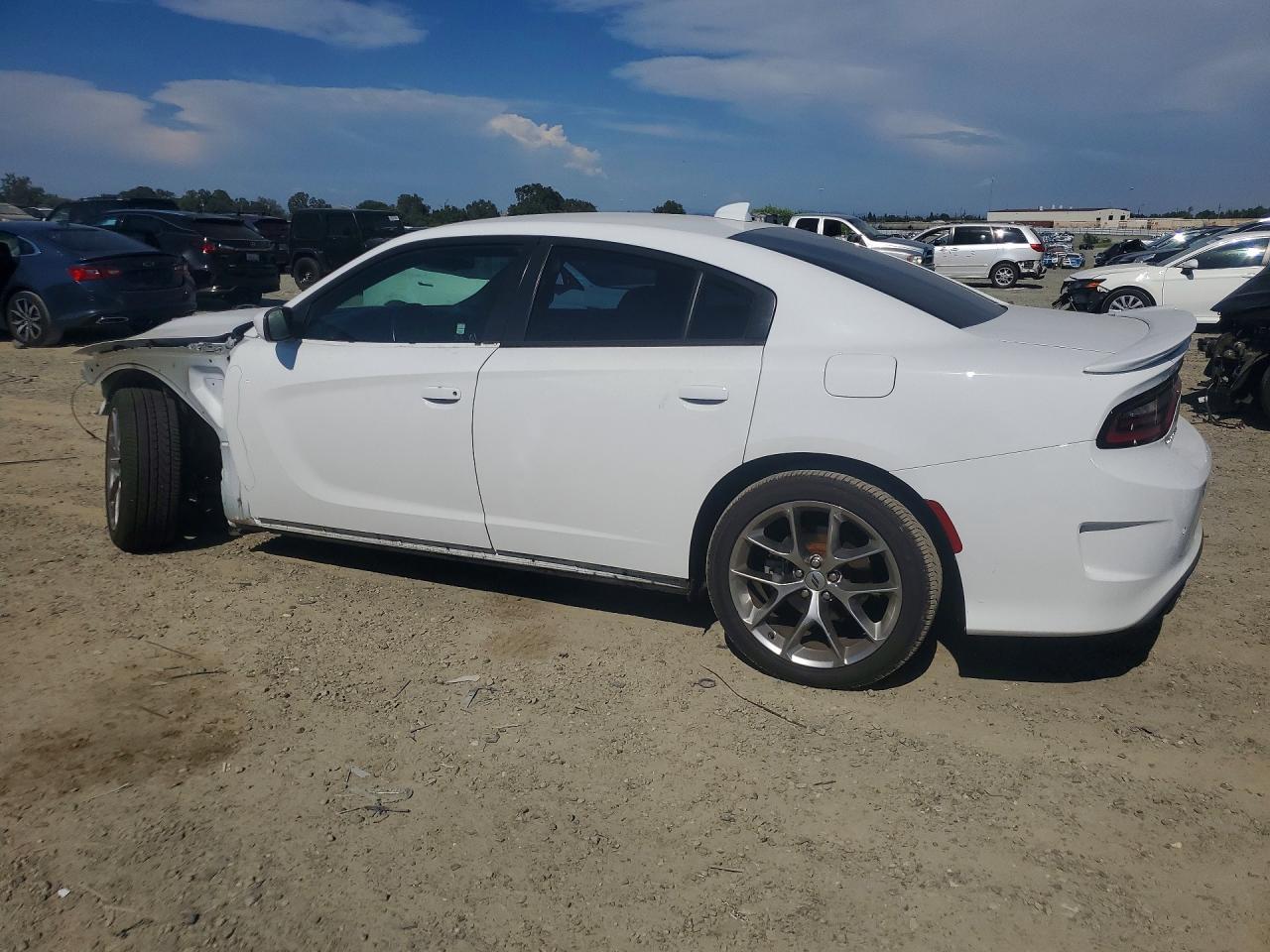2021 Dodge Charger Gt - zdjęcie 2