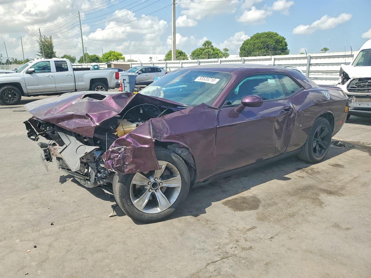 2020 Dodge Challenger Sxt - zdjęcie główne