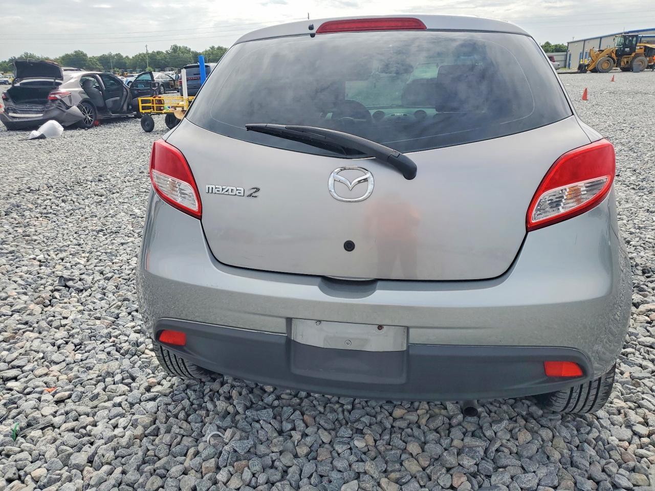 2014 Mazda Mazda2 Sport - zdjęcie 6