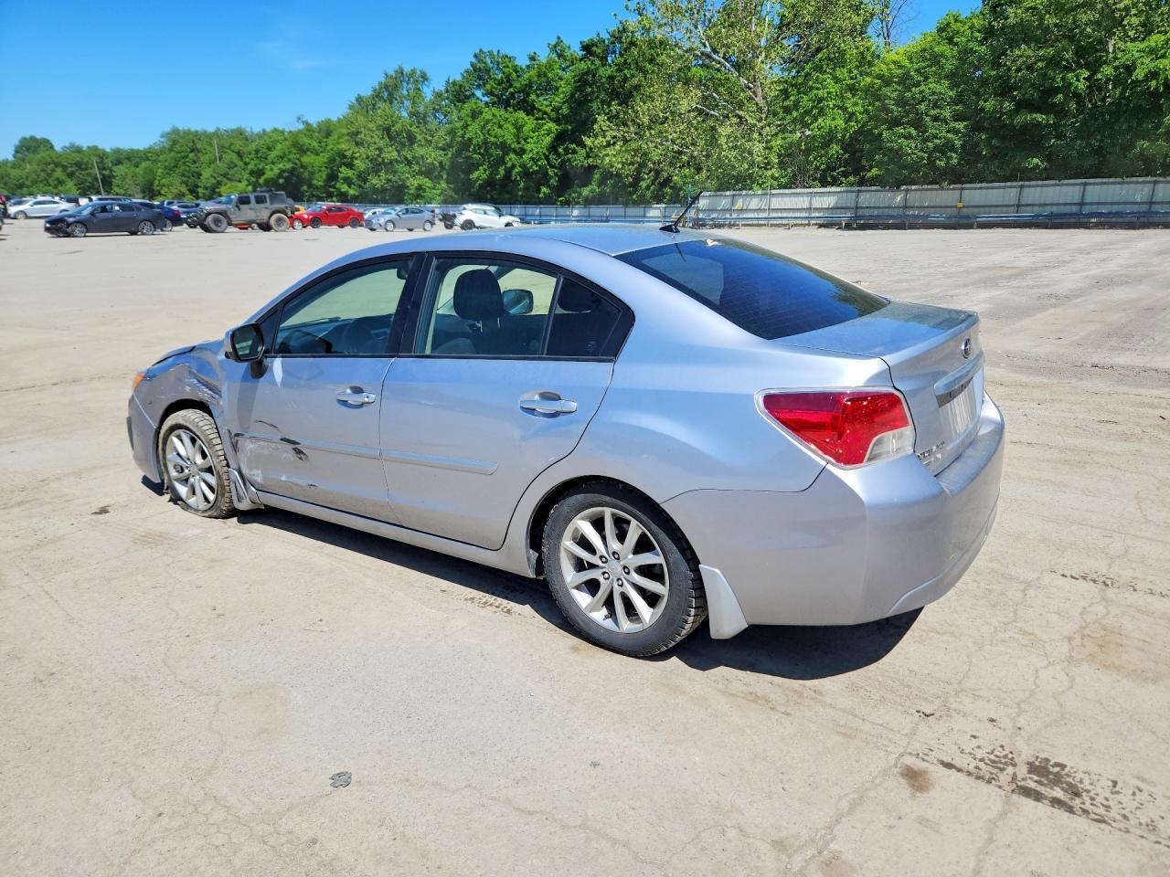 2013 Subaru Impreza Premium - zdjęcie 2