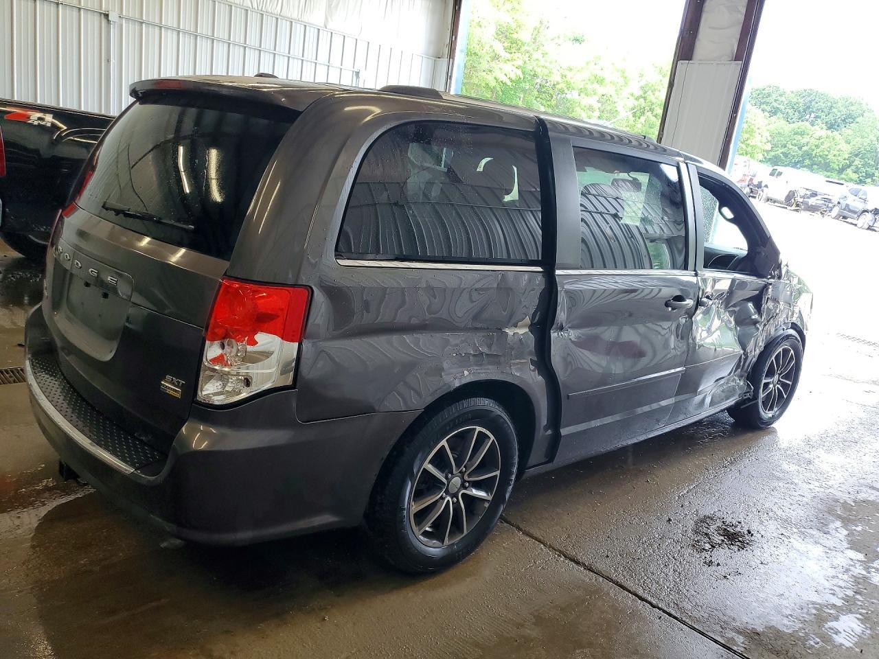 2017 Dodge Grand Caravan Sxt - zdjęcie 3