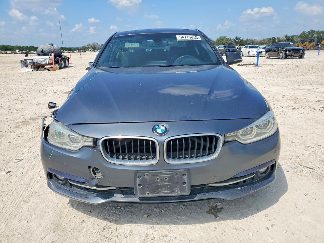 2017 BMW 330 I - zdjęcie 5