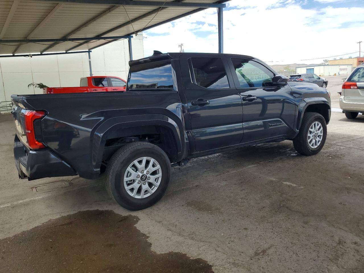 2026 Toyota Tacoma Sr5 - zdjęcie 3