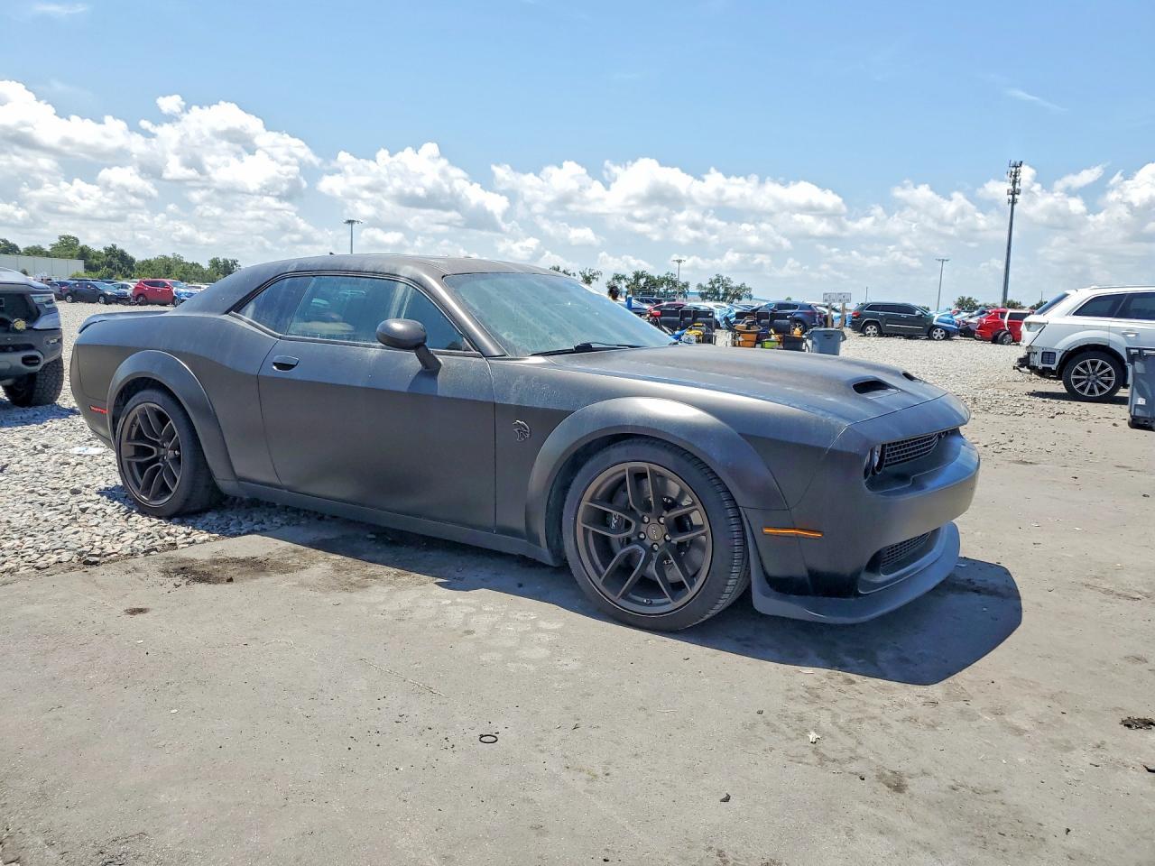 2021 Dodge Challenger Srt Hellcat - zdjęcie 4