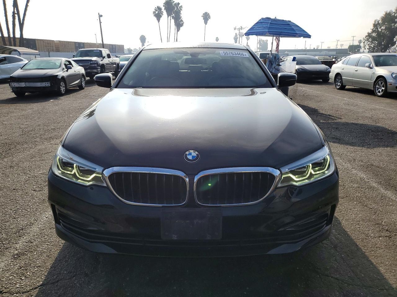 2017 BMW 540 I - zdjęcie 5