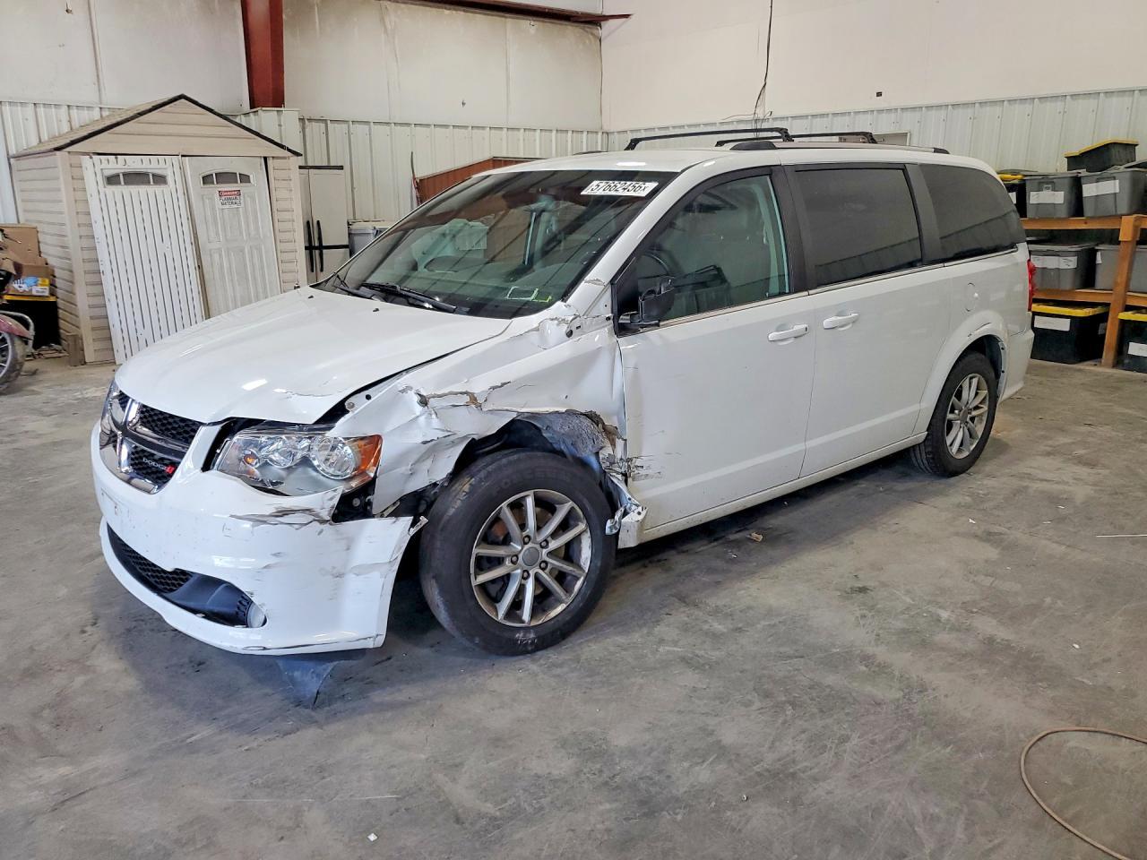 2020 Dodge Grand Caravan Sxt - zdjęcie główne