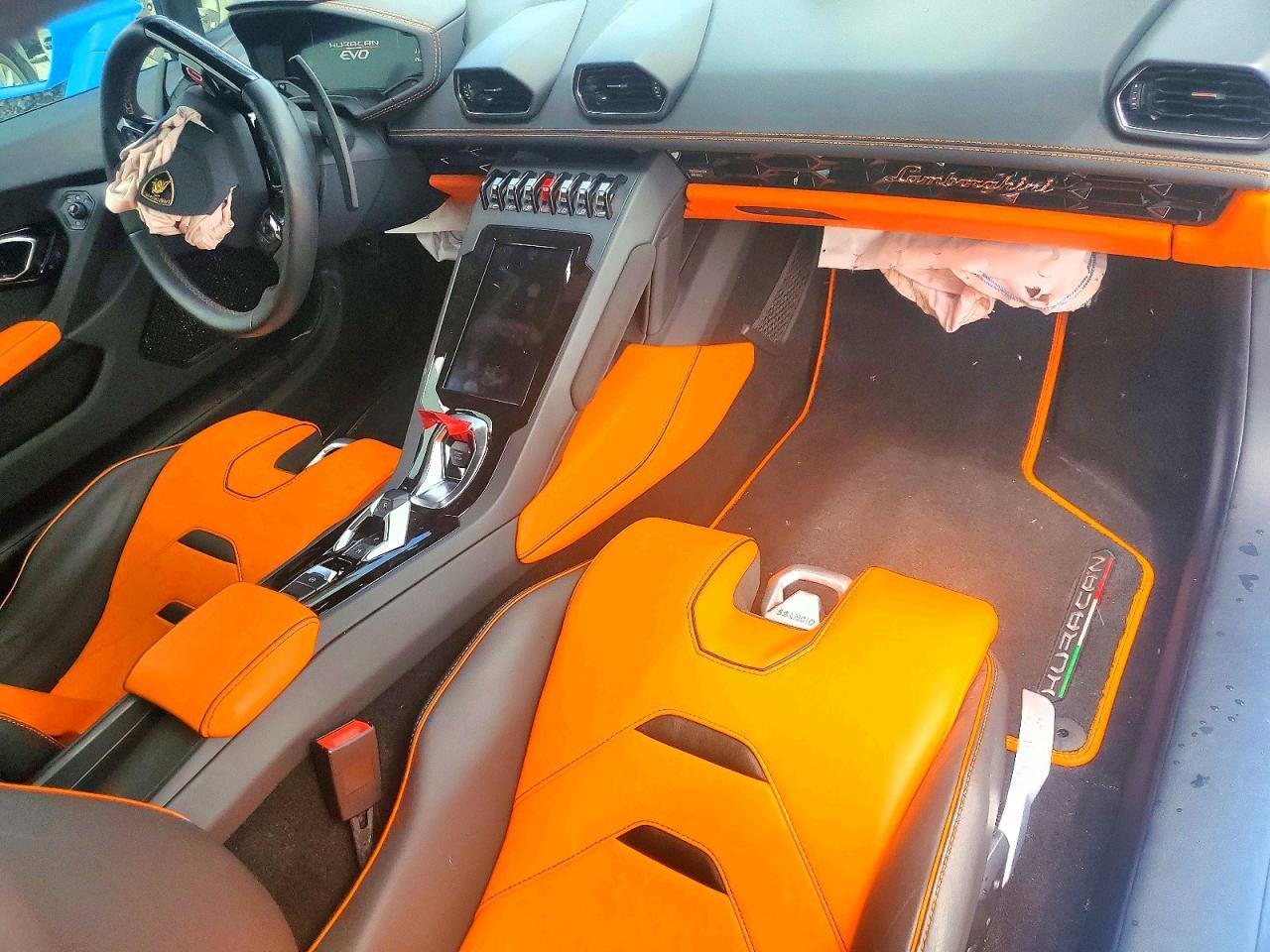 2021 Lamborghini Huracan Evo - zdjęcie 8