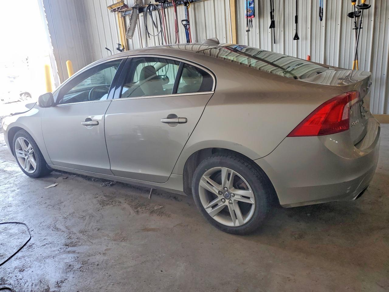 2015 Volvo S60 Premier - zdjęcie 2