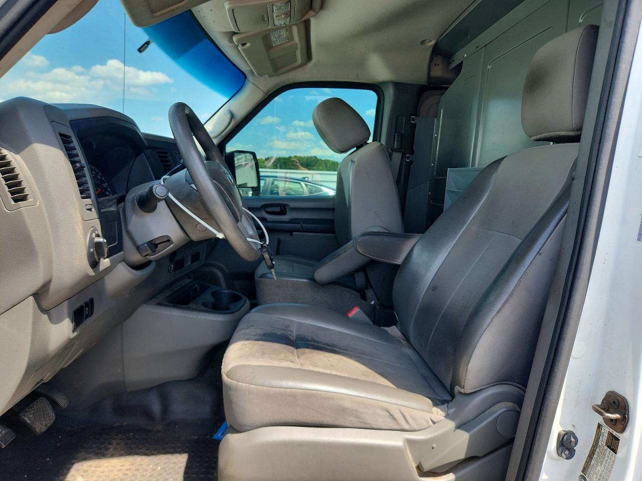 2017 Nissan Nv 1500 S - zdjęcie 7
