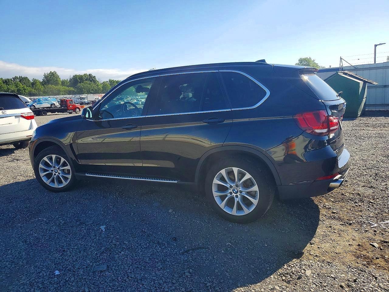 2016 BMW X5 xDrive35I - zdjęcie 2