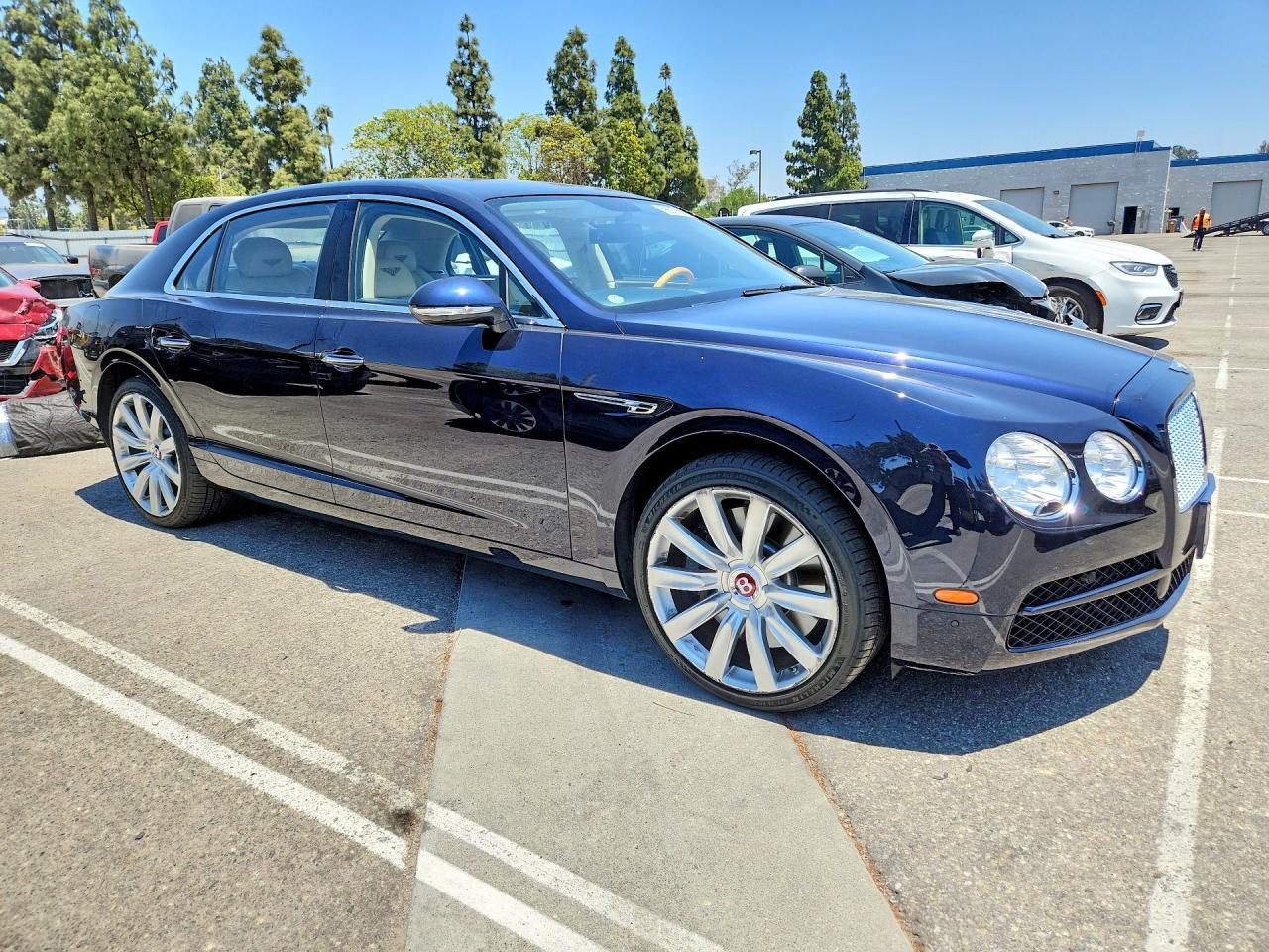 2016 Bentley Flying Spur - zdjęcie 4