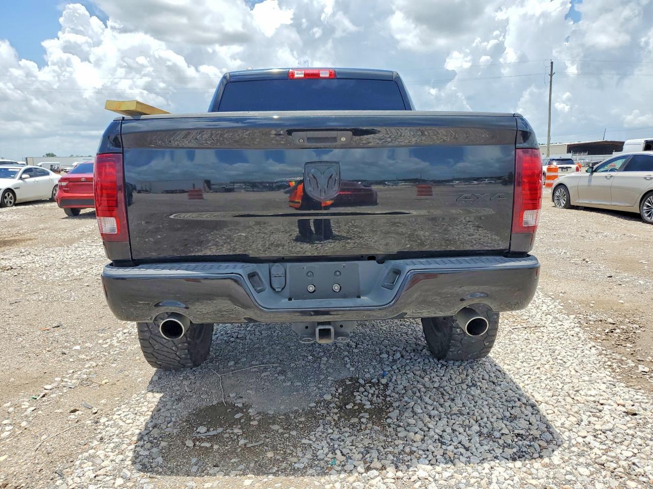 2015 Ram 1500 St - zdjęcie 6