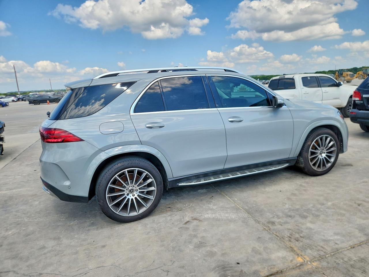 2024 Mercedes-Benz Gle 450E 4Matic - zdjęcie 3