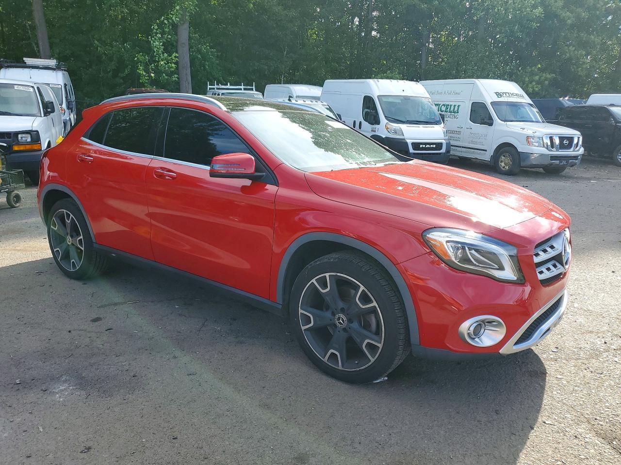 2019 Mercedes-Benz Gla 250 - zdjęcie 4