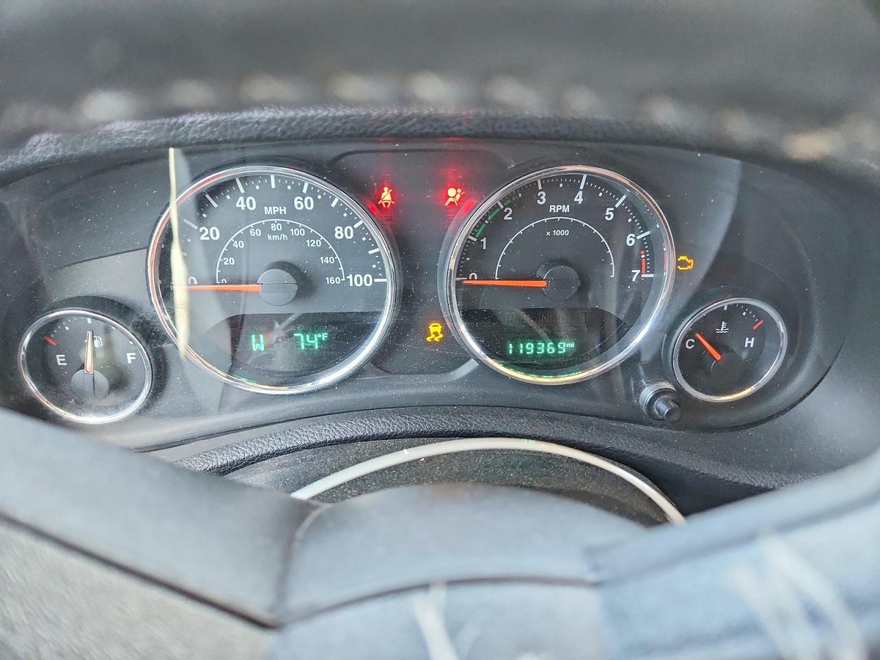 2016 Jeep Wrangler Rubicon - zdjęcie 9