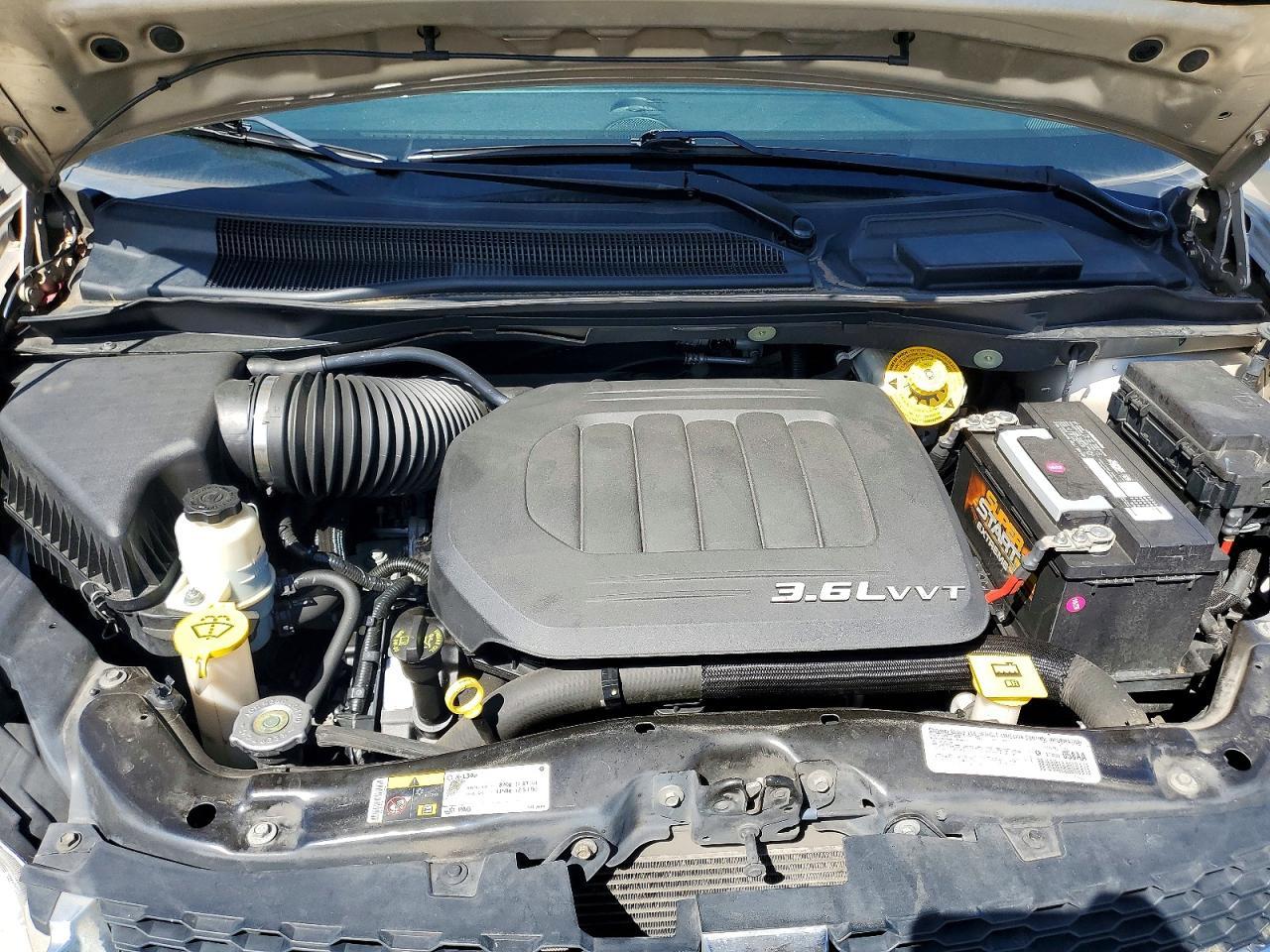 2014 Dodge Grand Caravan Sxt - zdjęcie 12