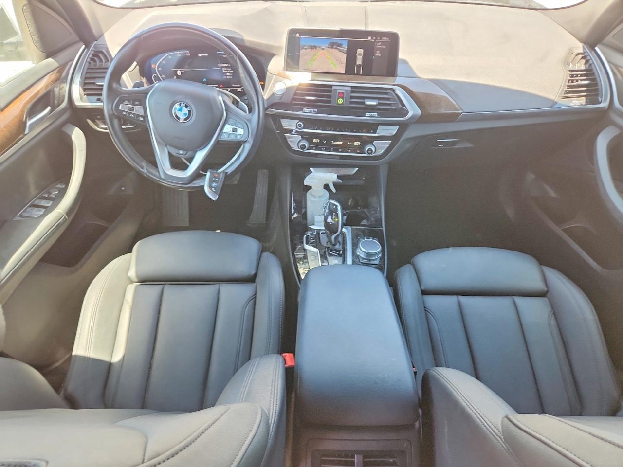 2021 BMW X3 xDrive30E - zdjęcie 8
