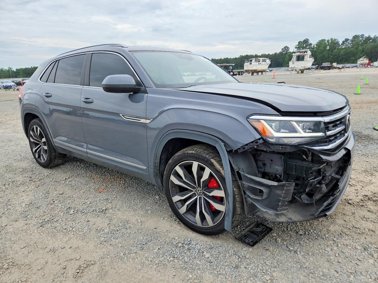 2021 Volkswagen Atlas Cross Sport Sel R-Line - zdjęcie 4