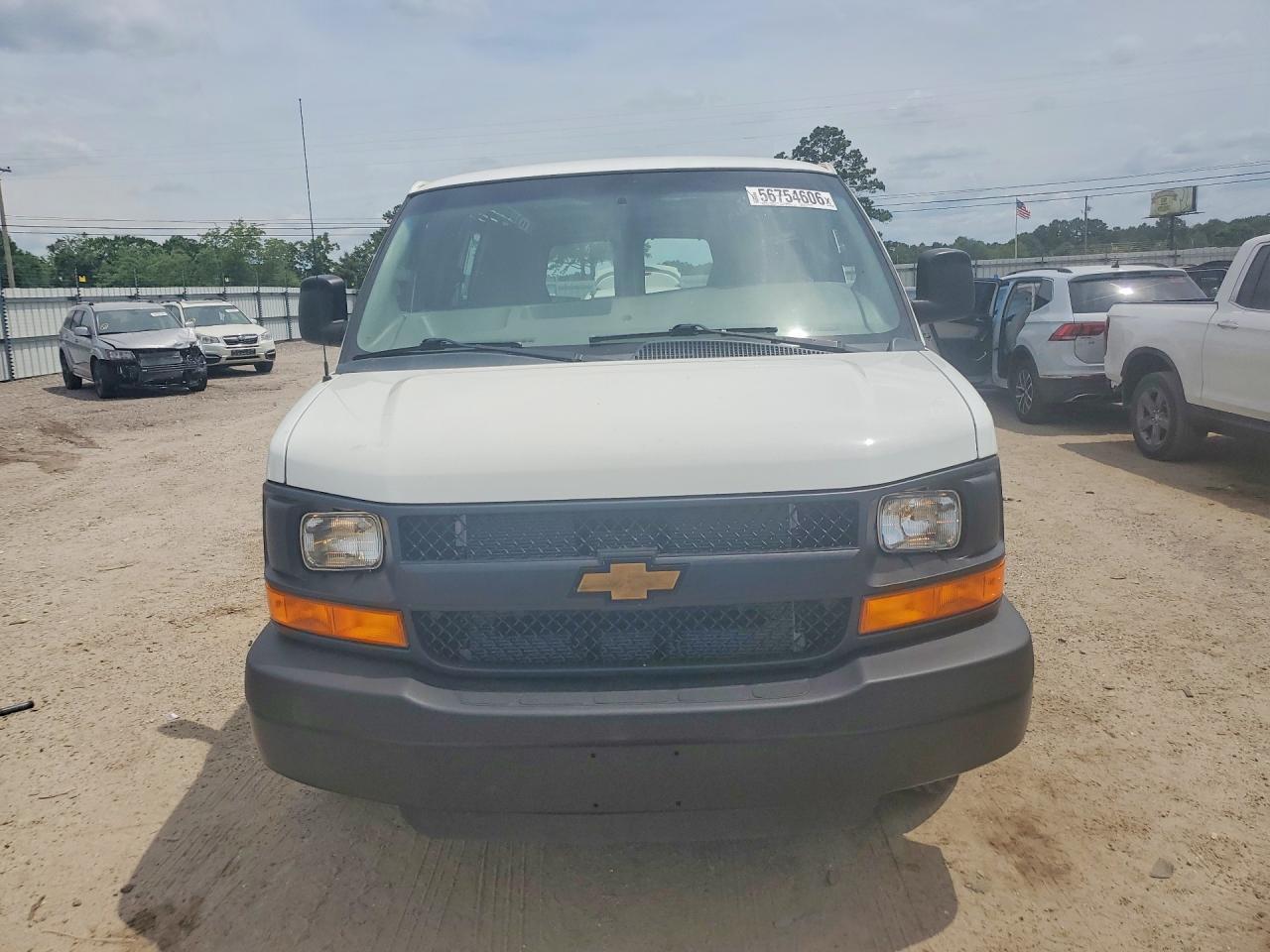 2016 Chevrolet Express G2500 - zdjęcie 5