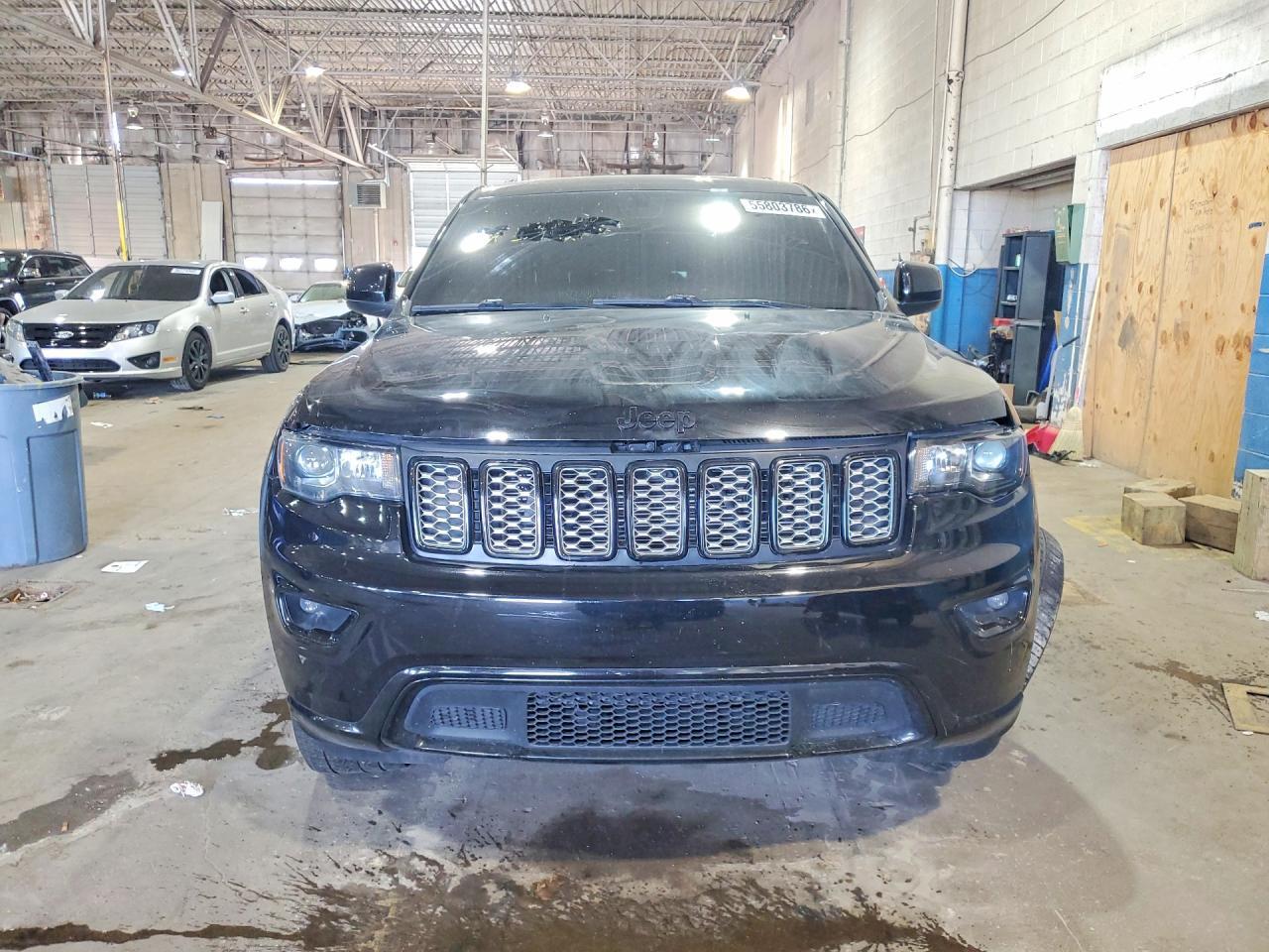 2018 Jeep Grand Cherokee Laredo - zdjęcie 5