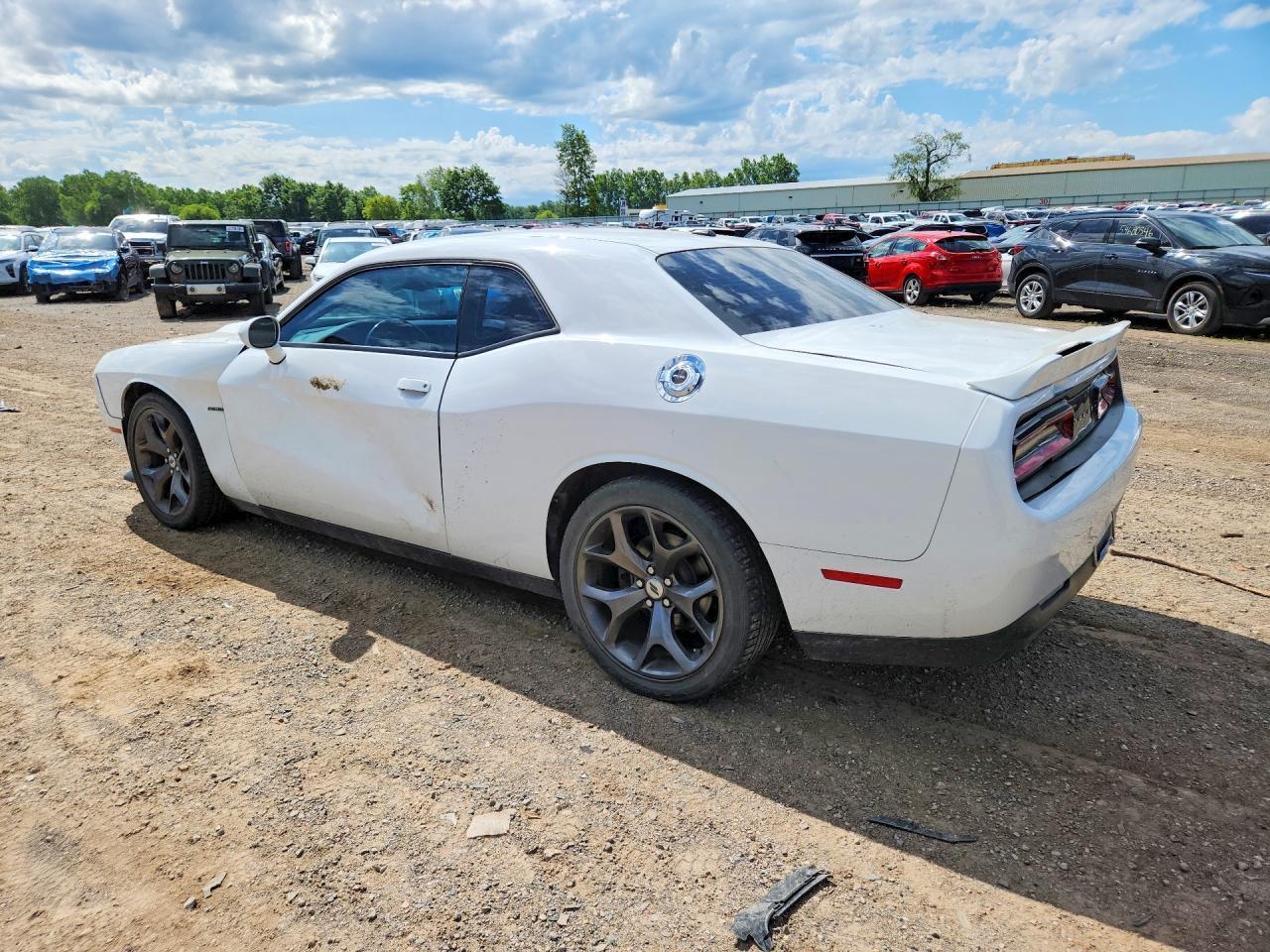 2019 Dodge Challenger R - zdjęcie 2
