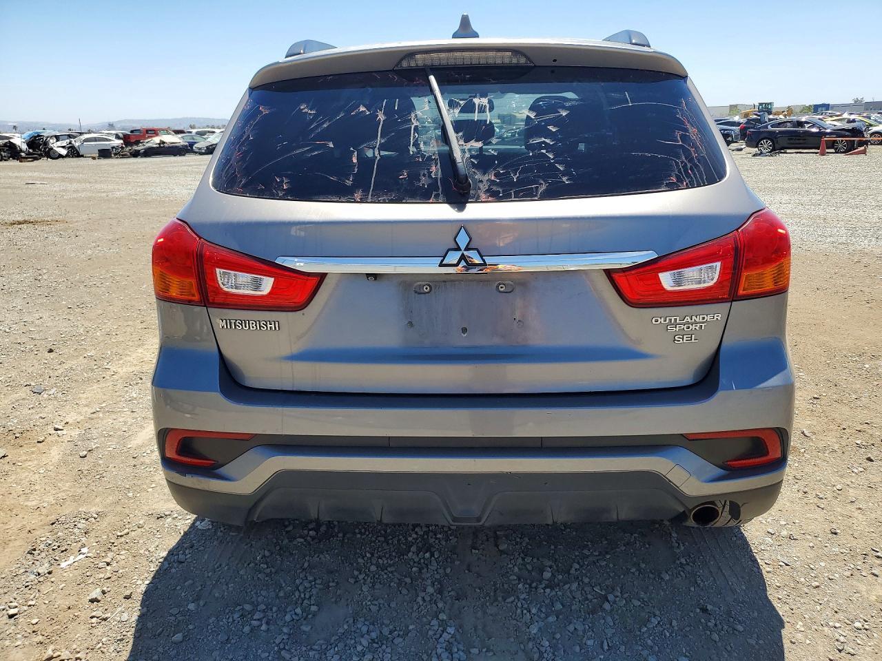 2018 Mitsubishi Outlander Sport Sel - zdjęcie 6