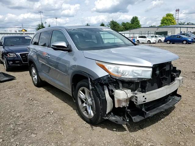 2014 Toyota Highlander Limited Platinum - zdjęcie 14