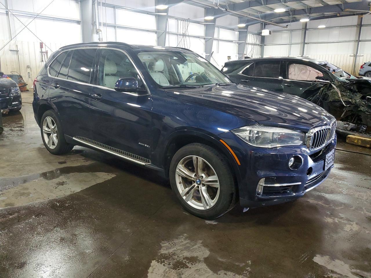 2016 BMW X5 xDrive35I - zdjęcie 4