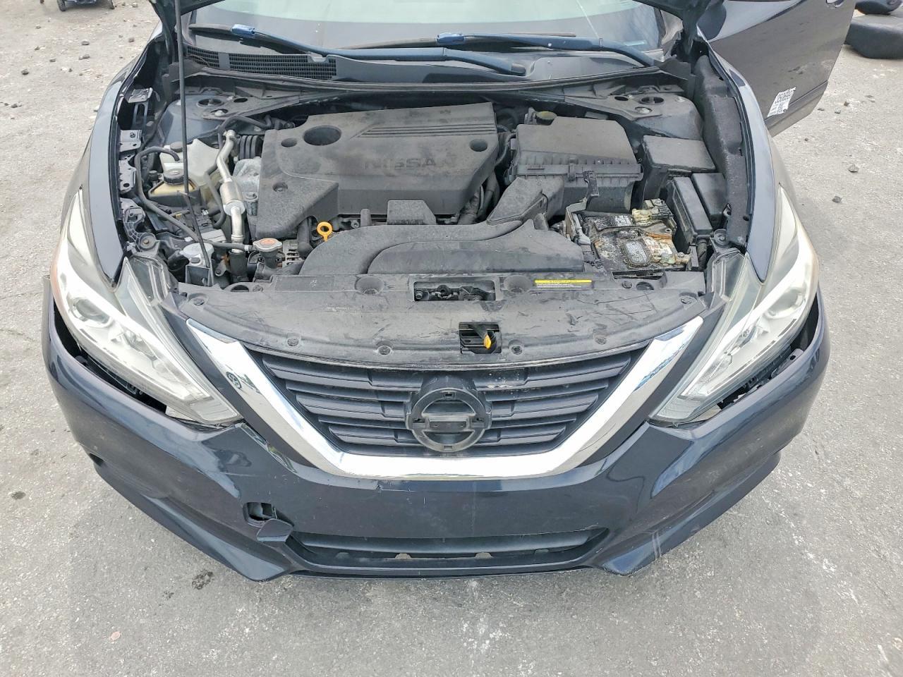 2018 Nissan Altima 2.5 S - zdjęcie 11