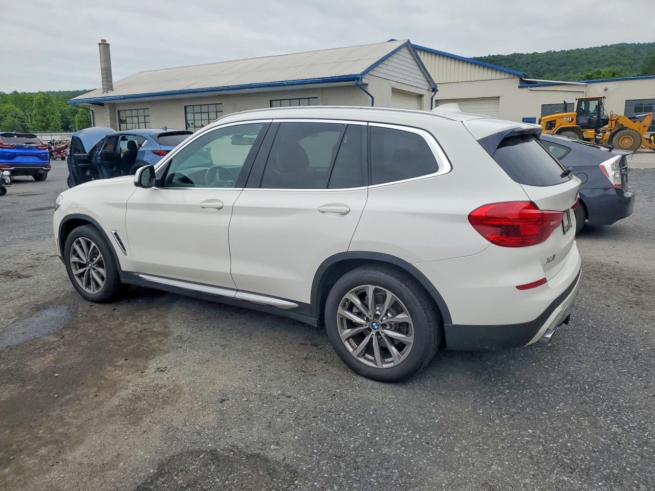 BMW X3 - zdjęcie 2