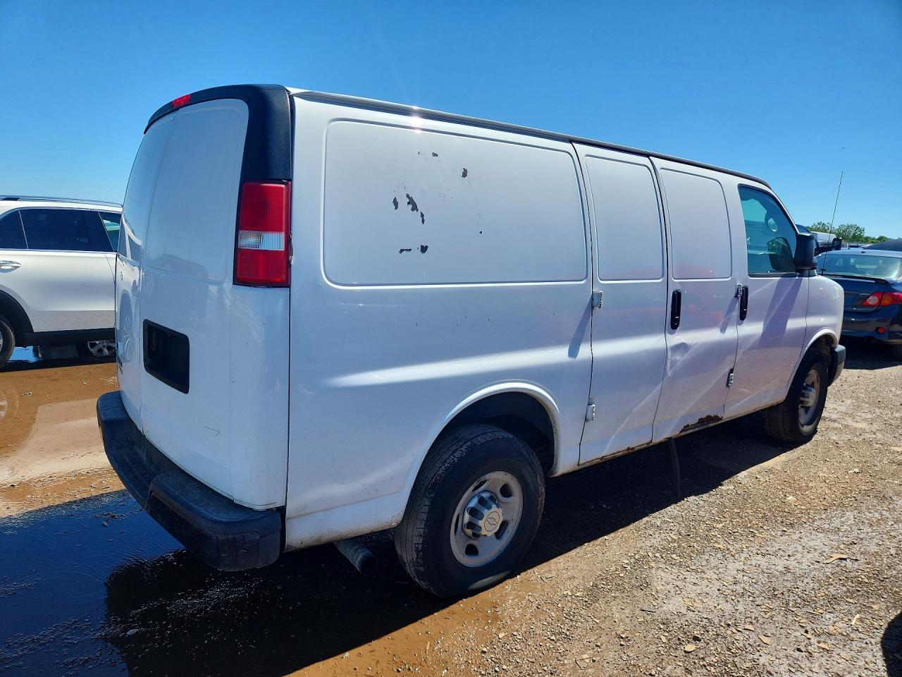 2014 Chevrolet Express G2500 - zdjęcie 3