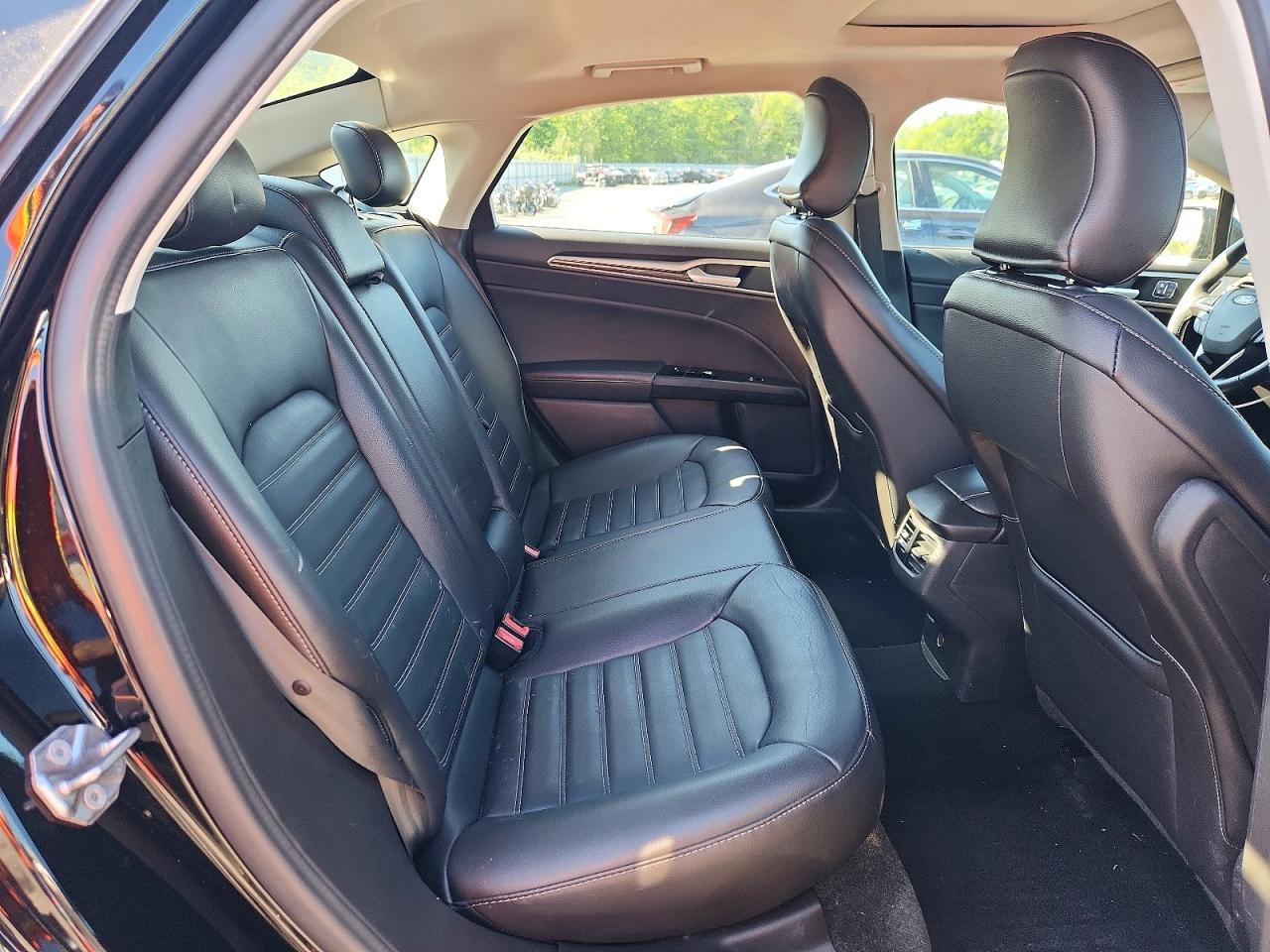 2016 Ford Fusion Se - zdjęcie 10