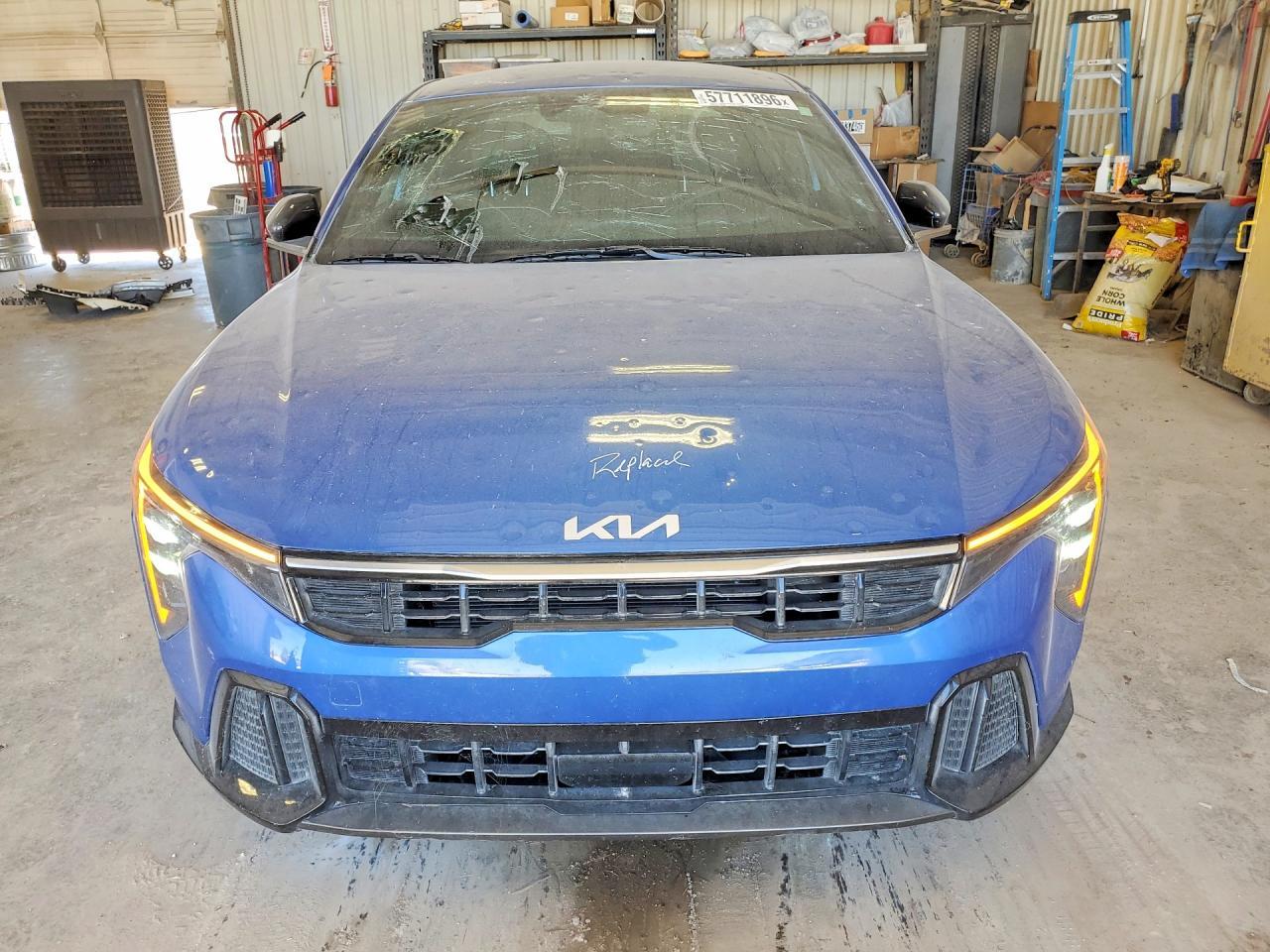 2025 Kia K4 Gt Line - zdjęcie 5