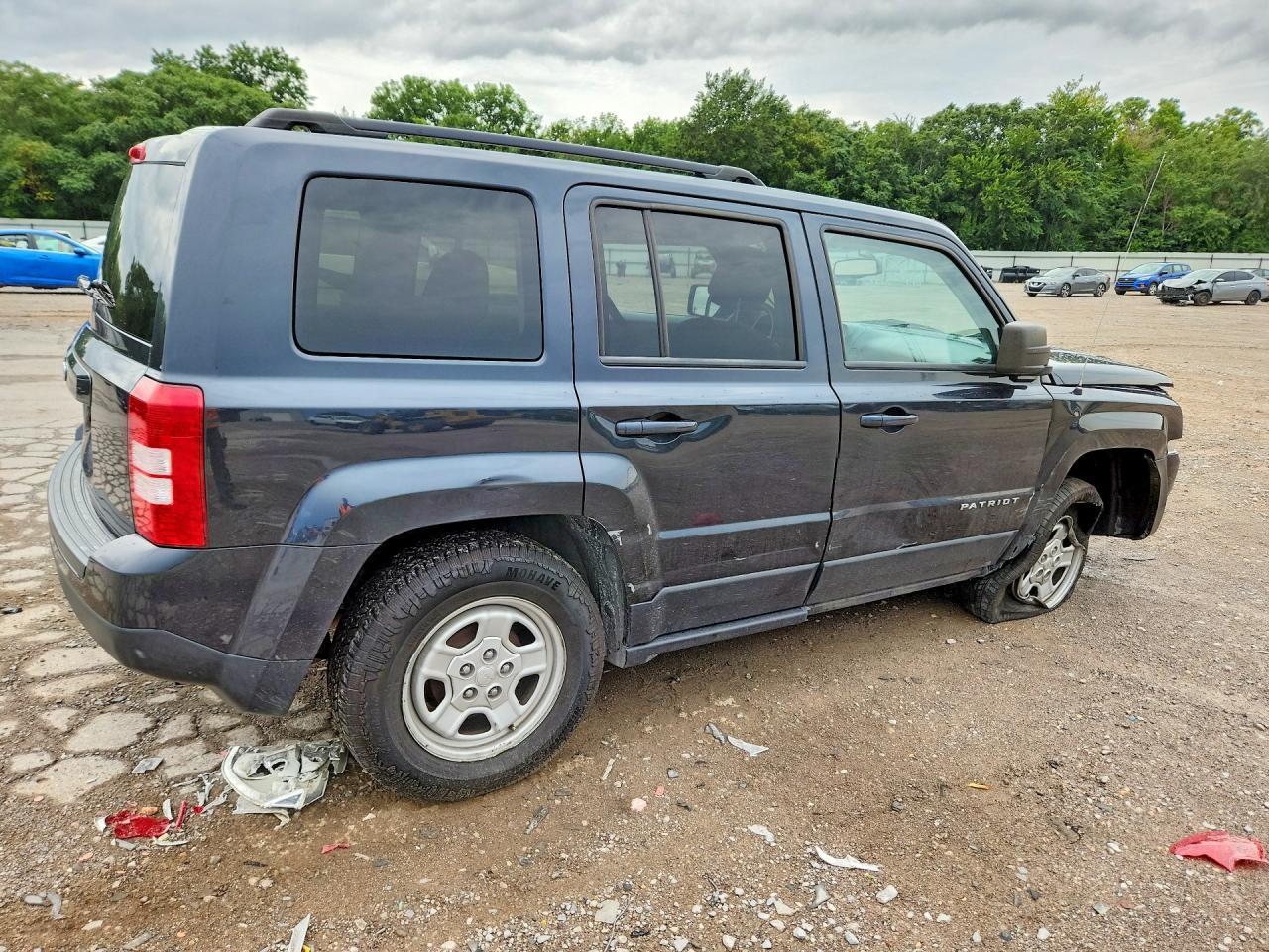 2016 Jeep Patriot Sport - zdjęcie 3