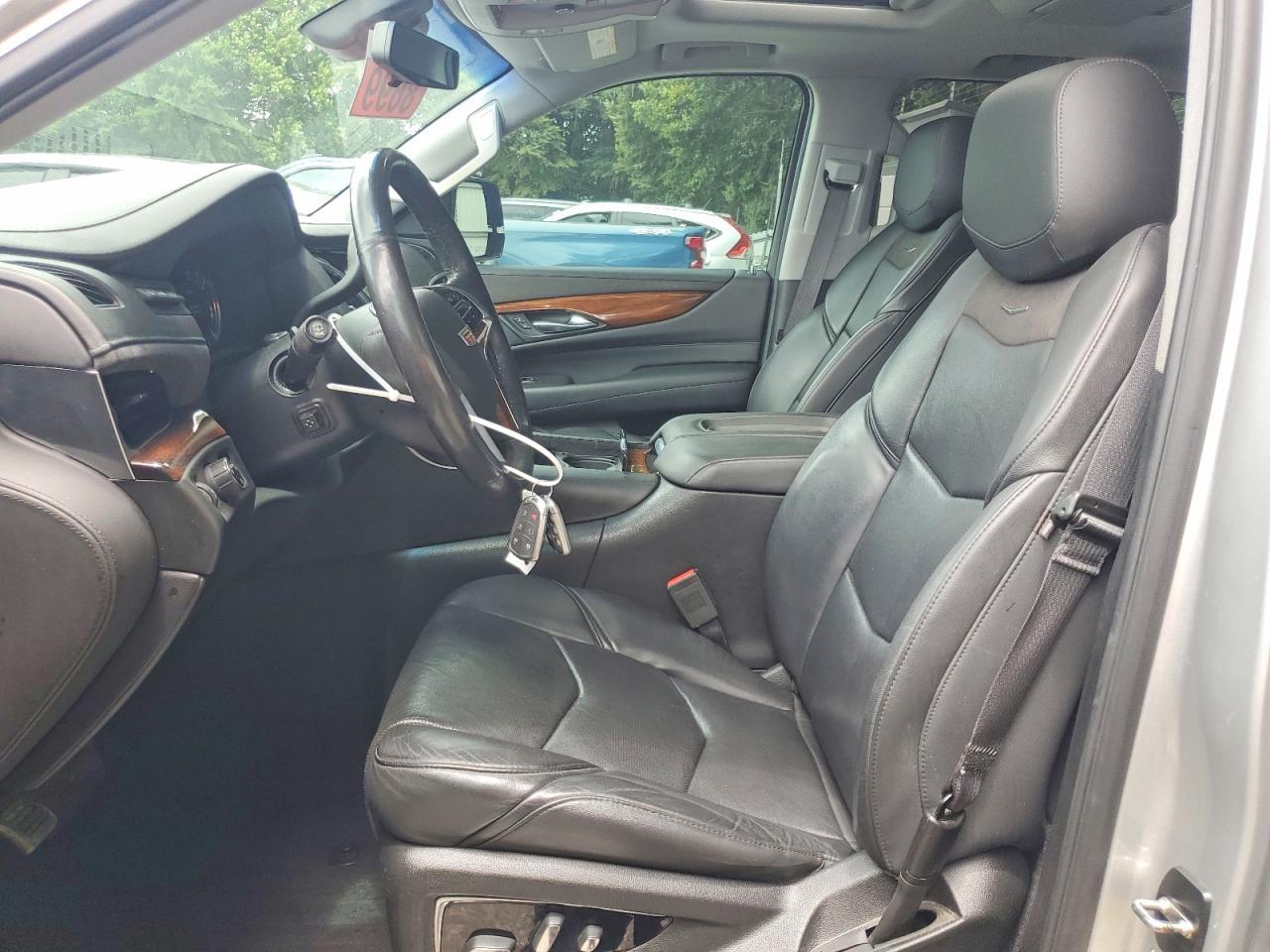 2018 Cadillac Escalade Luxury - zdjęcie 7
