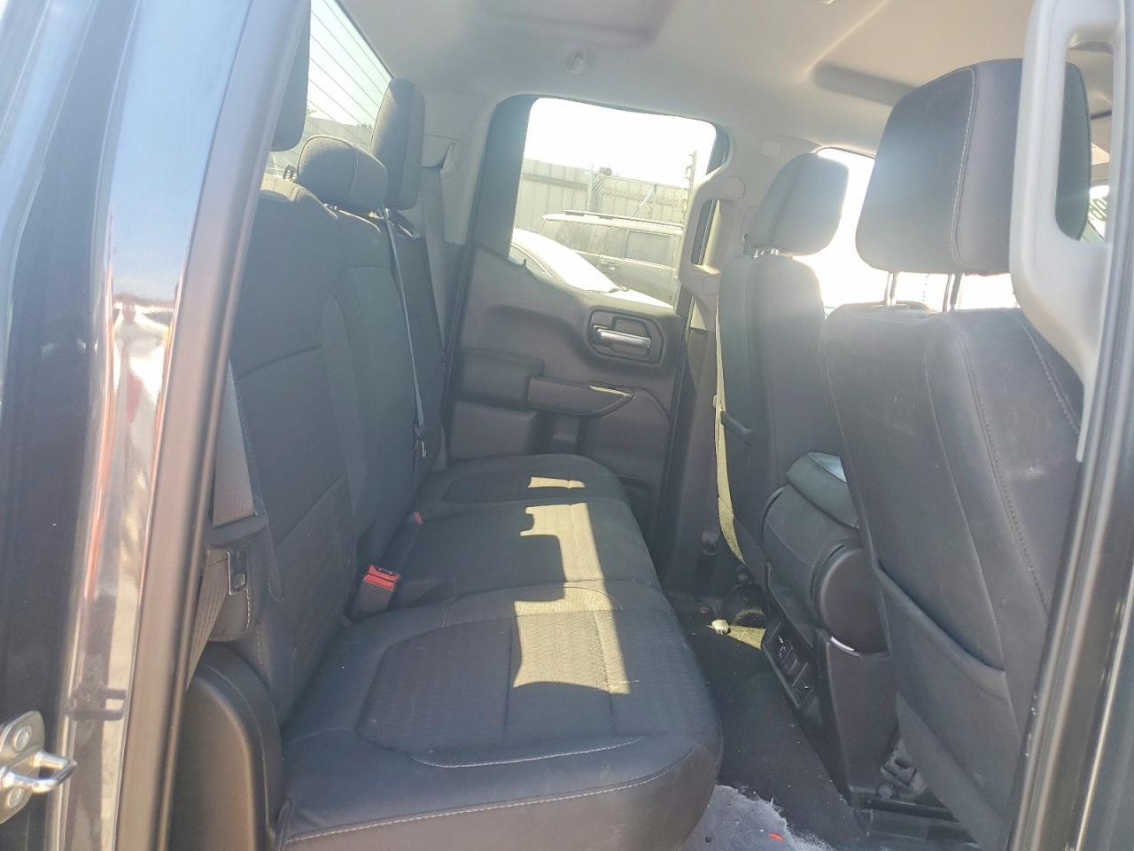 2019 Chevrolet Silverado K1500 Lt - zdjęcie 10