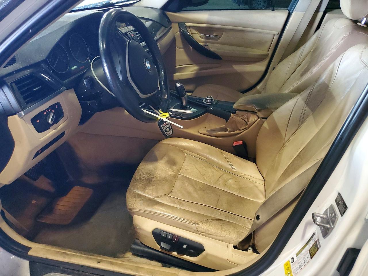 2013 BMW 335 I - zdjęcie 7