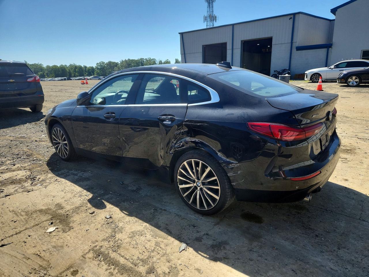 2021 BMW Seria 2 228i - zdjęcie 2