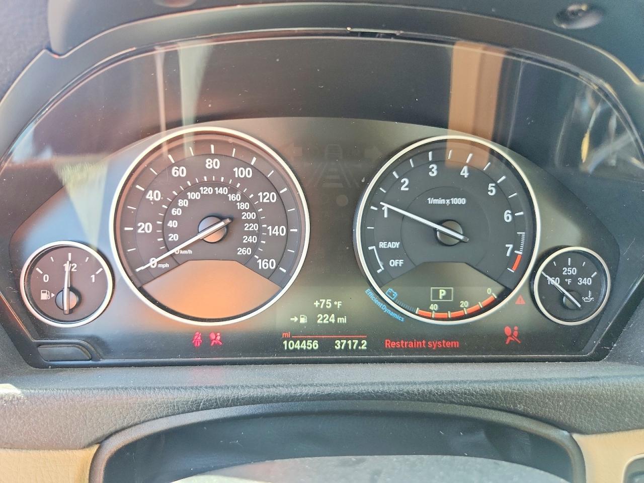 2016 BMW 320 Xi - zdjęcie 9