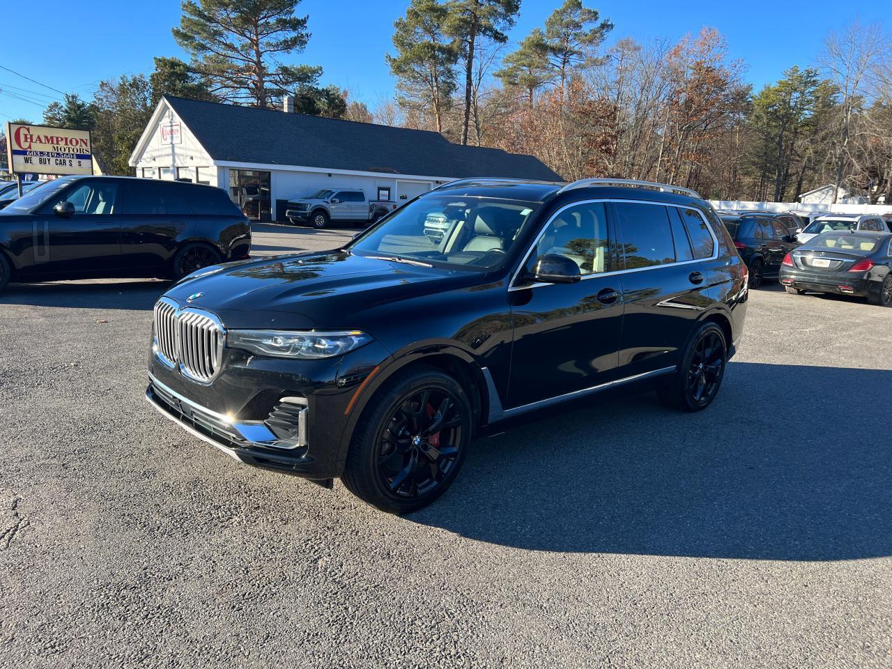 2020 BMW X7 xDrive40I - zdjęcie 2