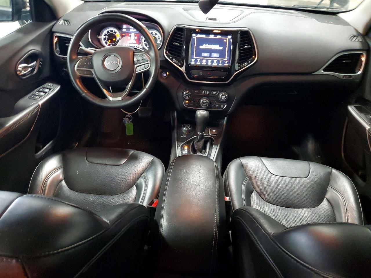 2019 Jeep Cherokee Limited - zdjęcie 8