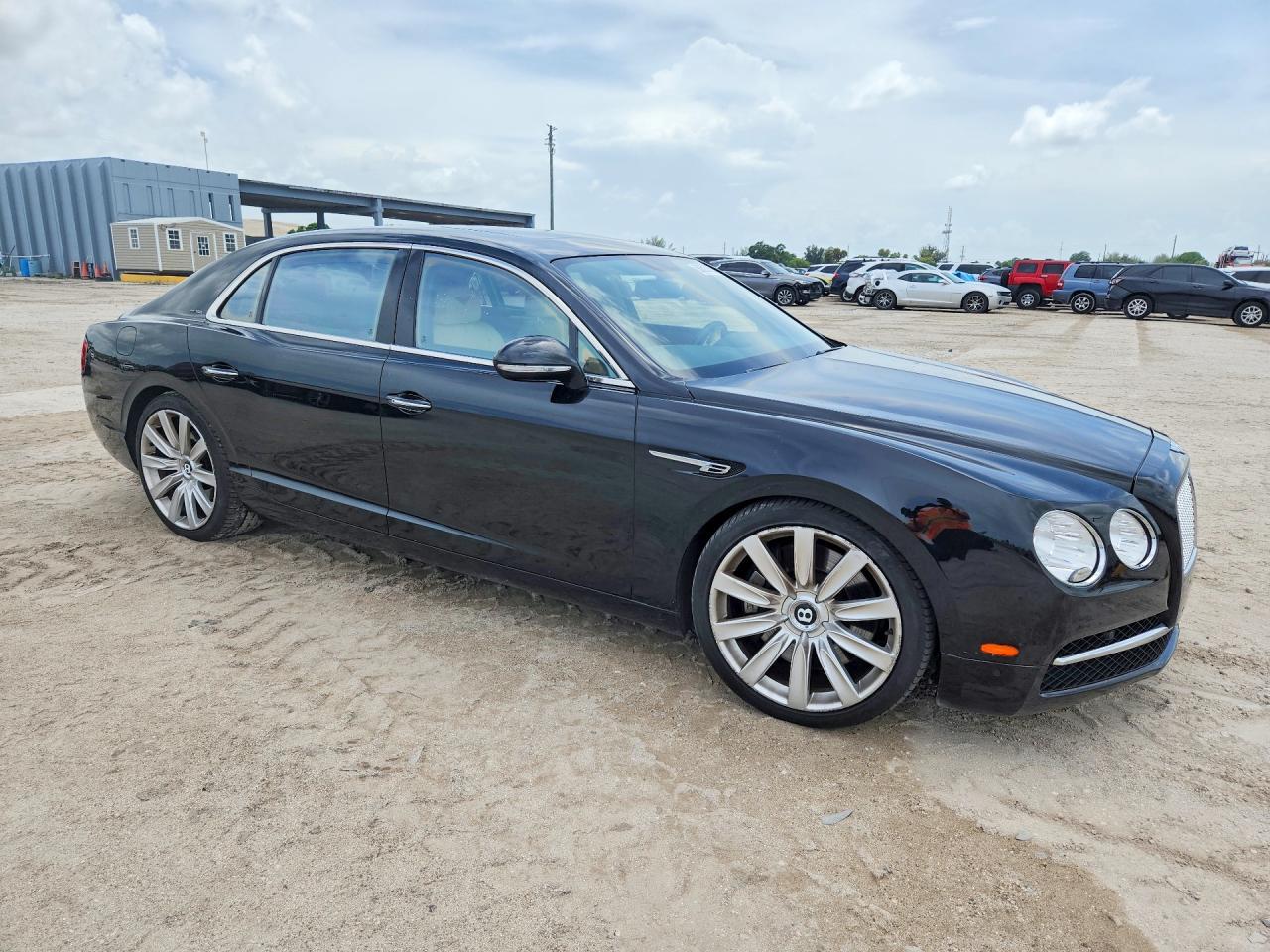 2014 Bentley Flying Spur - zdjęcie 4